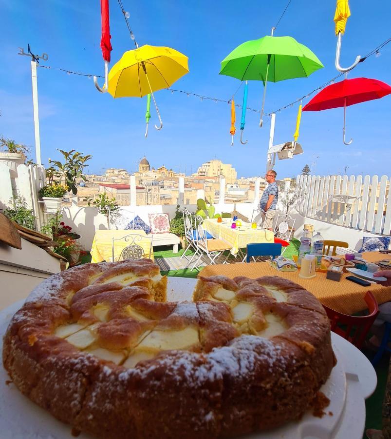 마르살라 Due Passi Dal Centro B&B 외부 사진