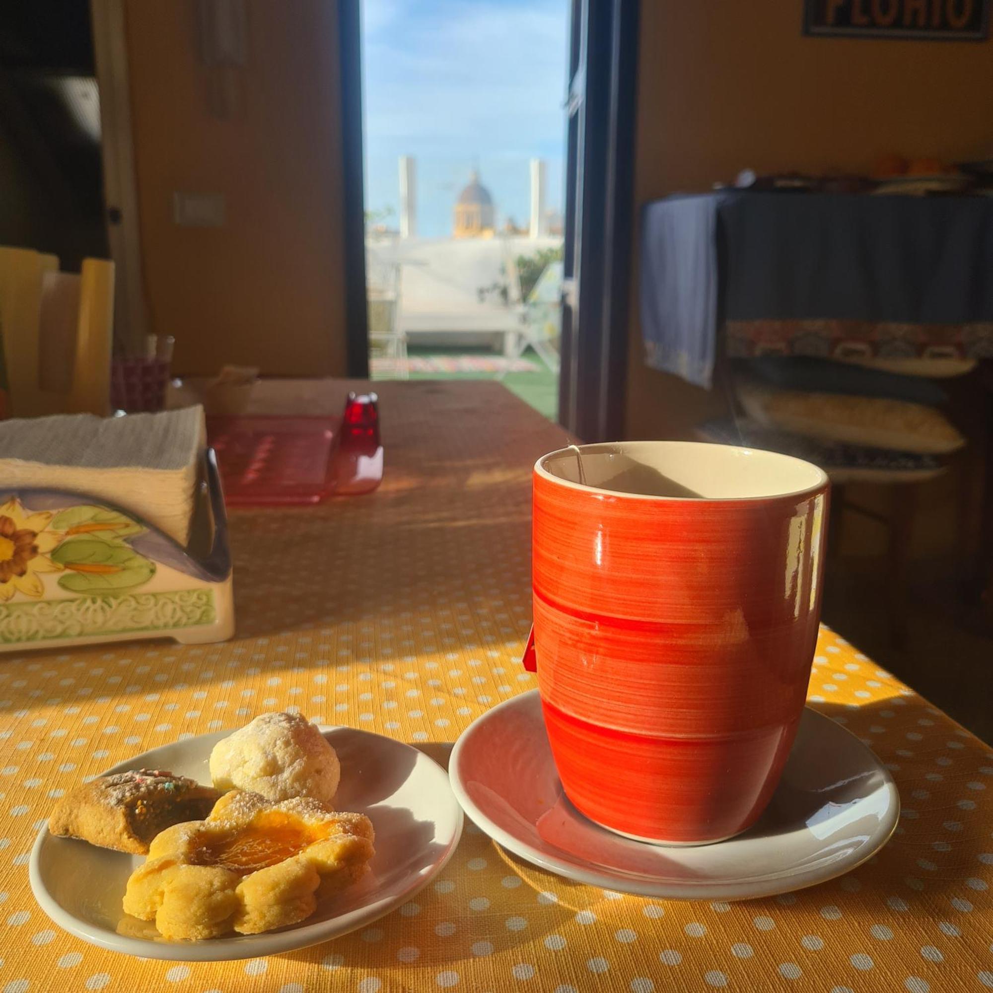 마르살라 Due Passi Dal Centro B&B 외부 사진